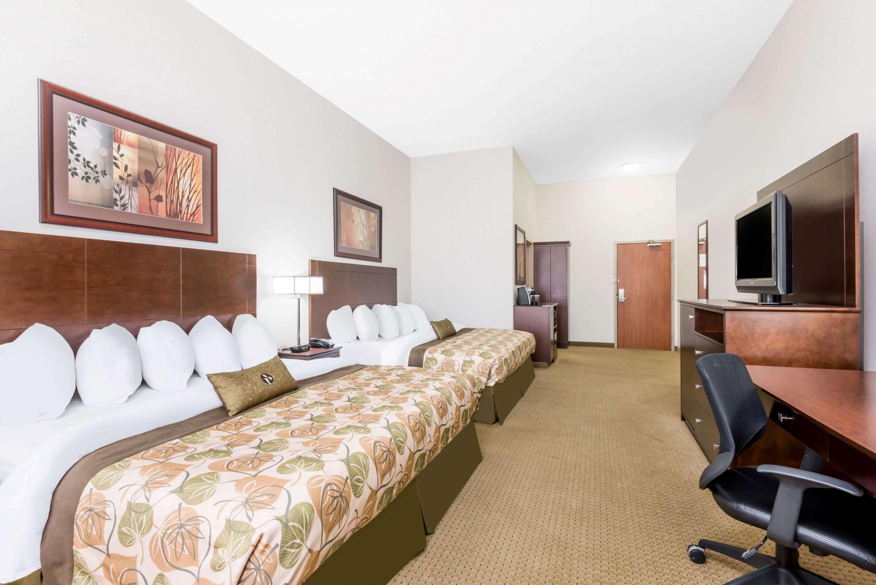 Ramada By Wyndham Olds Otel Dış mekan fotoğraf